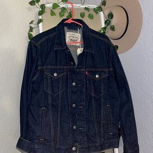 Levi’s denim jacket
